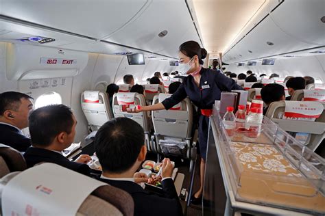 are fans allowed on planes china